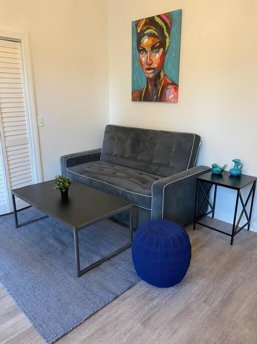 Chic Bungalow Apartment Steps From Armature Works & Downtown Riverwalk Tampa Exterior photo